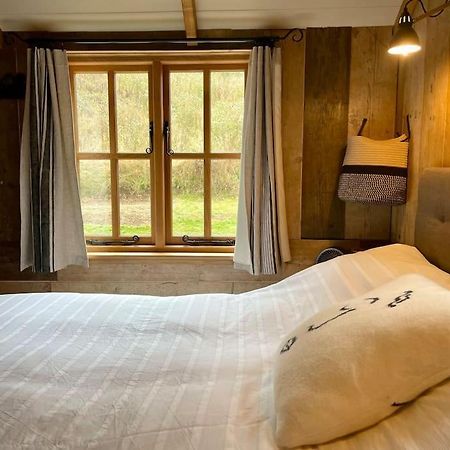 Ferienwohnung The Walnut Wagon In The Heart Of Mells. Frome Exterior foto