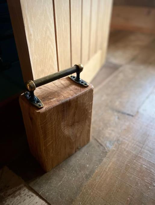 Ferienwohnung The Walnut Wagon In The Heart Of Mells. Frome Exterior foto